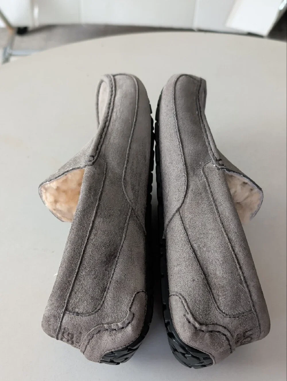 UGG ***like new